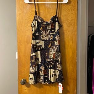 Never worn! Thin strap flowy dress